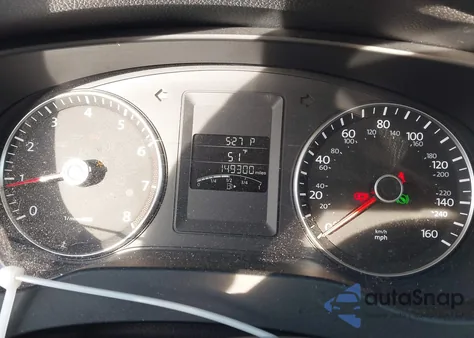 2013 Volkswagen Jetta 2.5L Se z USA, uszkodzony, nr VIN 3VWDP7AJ5DM217539